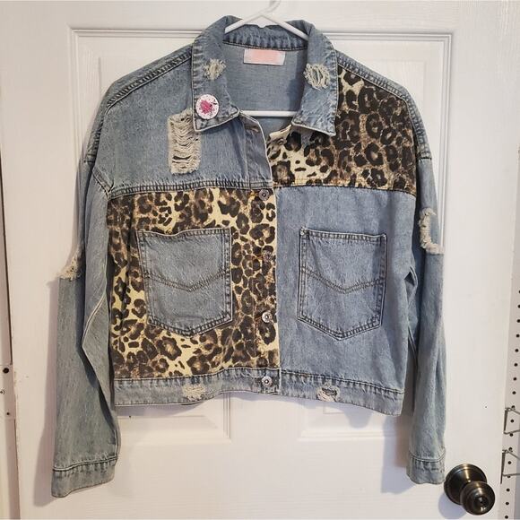 Distressed jean jacket with leopard print panels by C+D+M size M - Picture 1 of 7